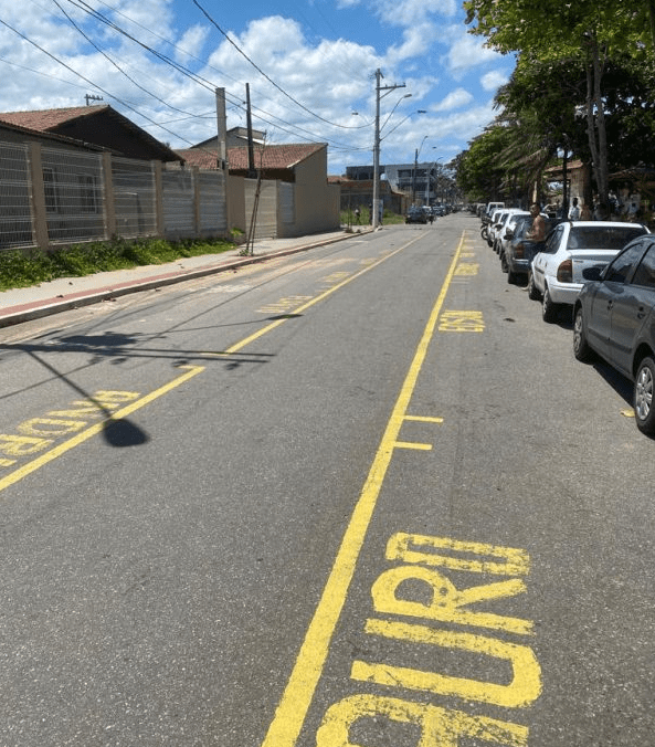 Nome de pessoas marcadas em vagas de estacionamento revoltam moradores de Jacaraípe, Prefeitura vai retirar