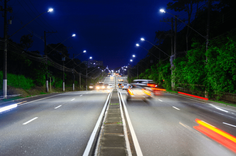 Iluminação Pública: serviço 0800 realiza 3.500 atendimentos em menos de três meses