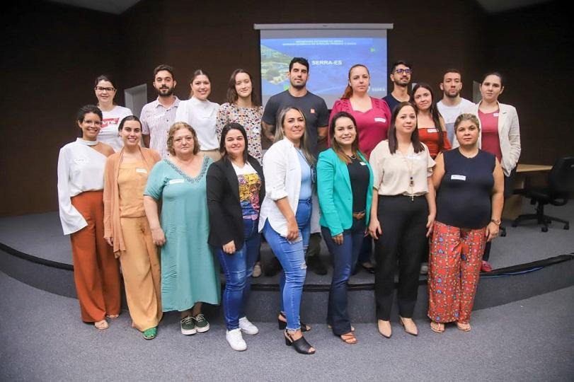 Fortalecimento da equipe: Secretaria de Saúde da Serra recebe 21 novos profissionais capacitados