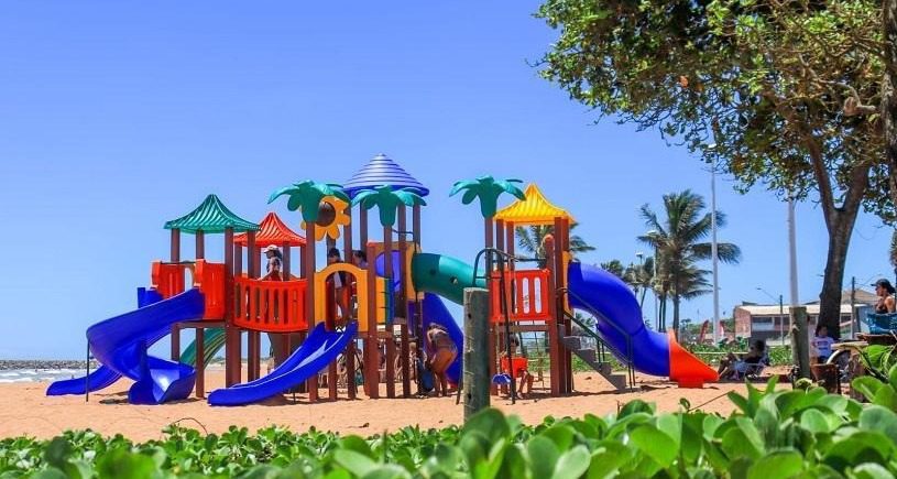 Instalação de Novos Parquinhos nas Praias de Manguinhos e Jacaraípe