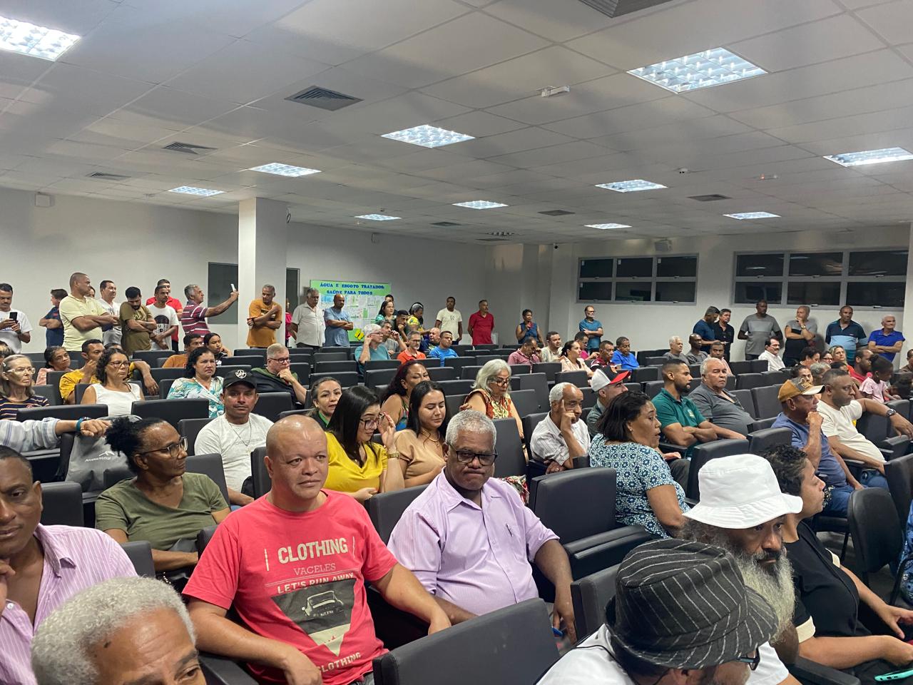 Falta de valorização do movimento popular