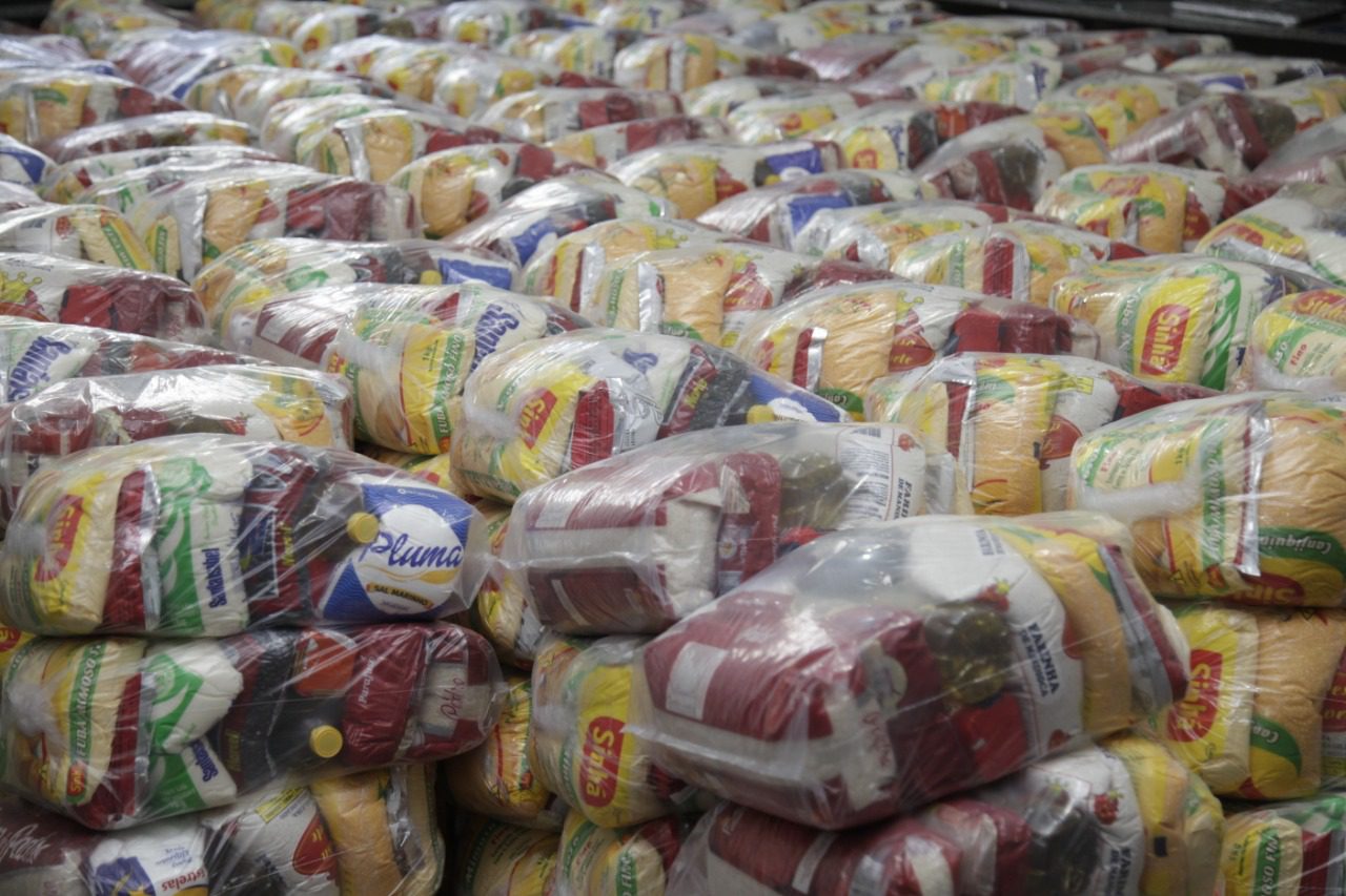 Mais de 65 mil kits de alimentação escolar serão entregues aos alunos da rede de ensino da Serra