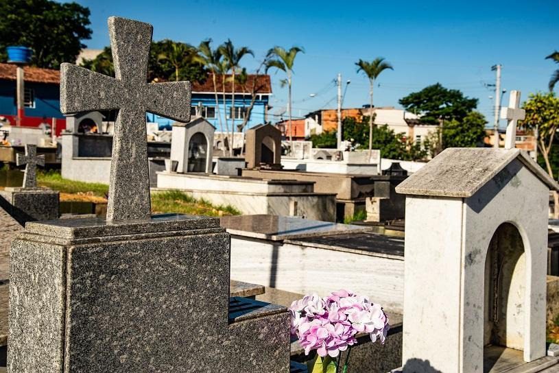 Cemitérios da Serra esperam cerca de 80 mil pessoas no dia de finados
