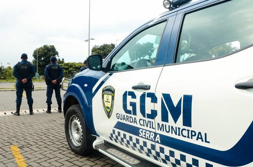 Guarda Civil Municipal intensifica visitas tranquilizadoras para garantir segurança nas escolas
