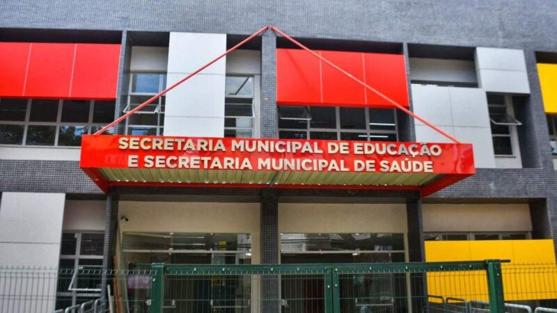 Oportunidade de Emprego: Prefeitura Abre Processo Seletivo para Auxiliar de Secretaria Escolar com Salário de R$ 1.414