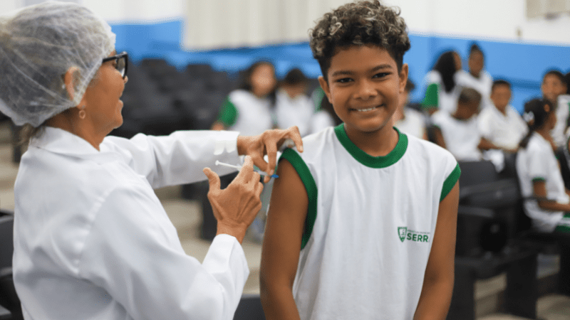 Vacinação nas escolas: mais de 3.7 mil doses já foram aplicadas na serra