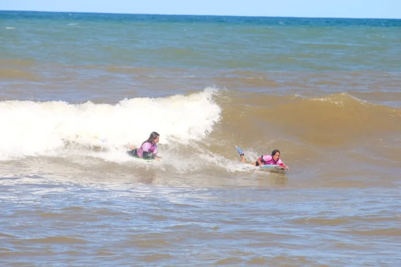 Campeãs PCD definidas em etapa do Circuito Mundial de Bodyboarding na Serra